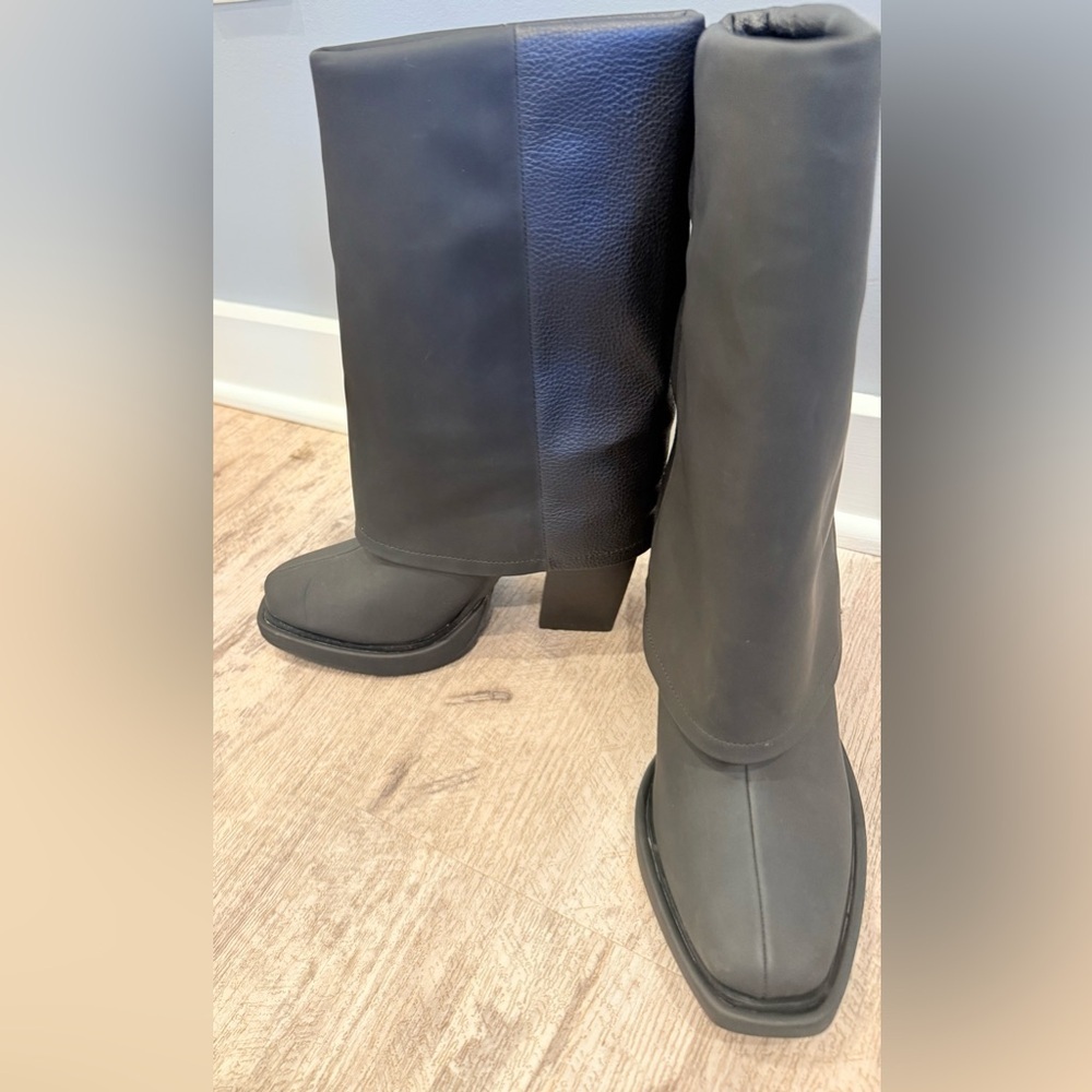 Olivia Miller Virgo Fold-Over Black Heeled Platform Boots NEW - Picture 7 of 15